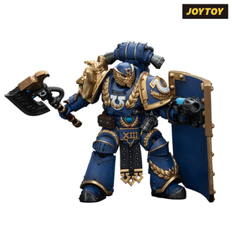 JoyToy Warhammer The Horus Heresy Action Figure - Ultramarines, Invictarus Suzerain #2 with Plasma Pistol, Legatine Axe and Argyrum Pattern Boarding Shield (1/18 Scale) Preorder