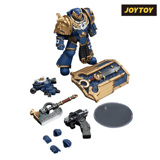 JoyToy Warhammer The Horus Heresy Action Figure - Ultramarines, Invictarus Suzerain #4 with Bolt Pistol, Legatine Axe and Argyrum Pattern Boarding Shield (1/18 Scale) Preorder