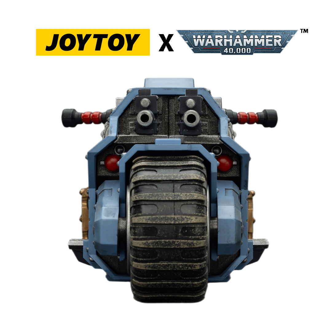 JOYTOY Warhammer 40,000 - Space Wolves, Raider-pattern Combat Bike with twin-linked bolt rifles (1/18 Scale) Preorder