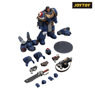 JoyToy Warhammer 40,000: Space Marine 2 Action Figure - Lieutenant Titus (1/18 Scale) Preorder