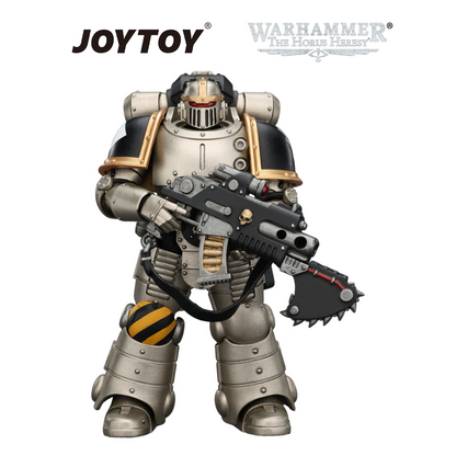 JOYTOY Warhammer The Horus Heresy - Iron Warriors, MkII Legionary 3 with Bolter and Bolt Pistol (1/18 Scale) Preorder