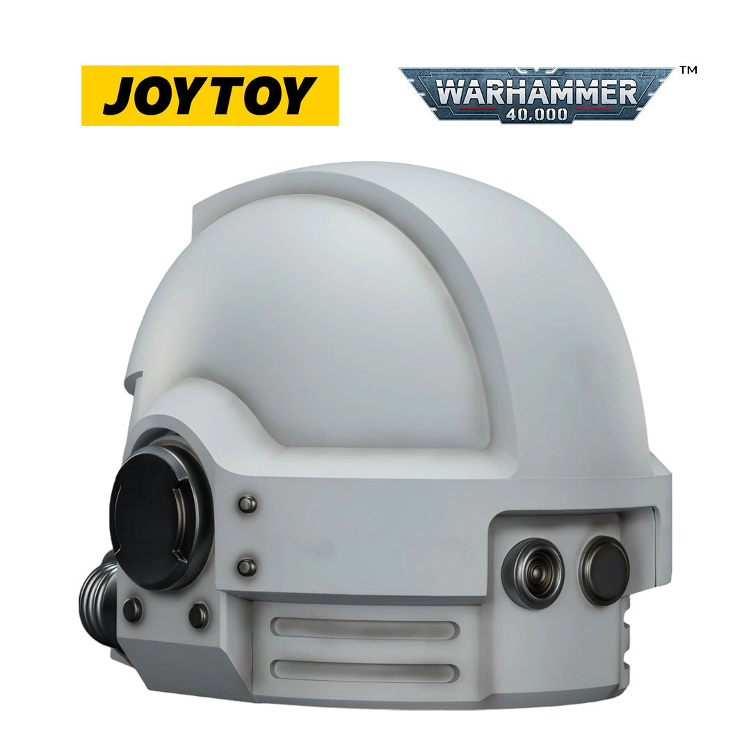 JOYTOY Warhammer 40,000: White Scars Mk X Helmet (1/1 Scale) Preorder
