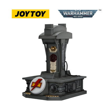JOYTOY Warhammer 40,000: White Scars Mk X Helmet and Display Stand (1/1 Scale) Preorder