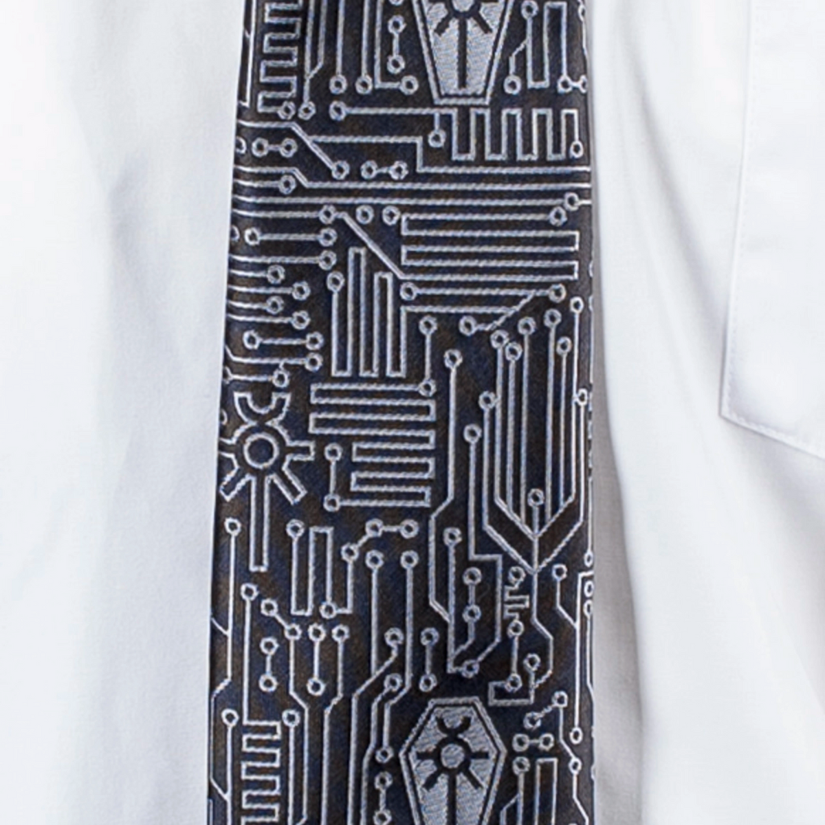 Warhammer 40,000: Necron Tie Preorder