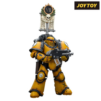 JoyToy Warhammer The Horus Heresy Action Figure - Imperial Fists, Legion MkIII Tactical Squad Legionary with Legion Vexilla (1/18 Scale)