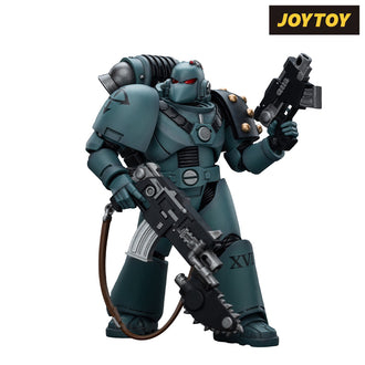 JoyToy Warhammer The Horus Heresy Action Figure - Sons of Horus, Legion MkVI Tactical Squad Legionary with Bolter & Chainblade (1/18 Scale)