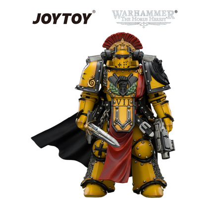 JOYTOY Warhammer The Horus Heresy - Imperial Fists, Legion Praetor in MkIII Armour (1/18 Scale)