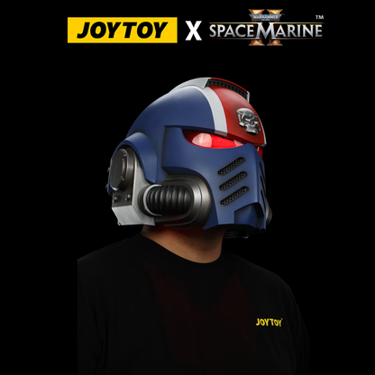JoyToy Warhammer 40,000: Space Marine 2 Lieutenant Titus’ Mk X Helmet Bundle (1:1 Scale) Preorder